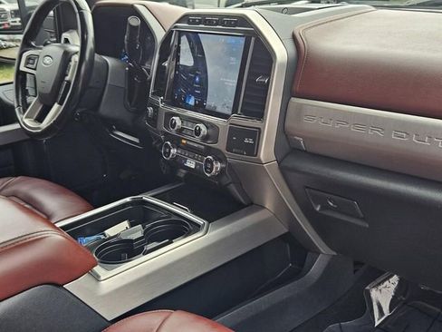 Used 2022 Ford F350 Platinum image 37