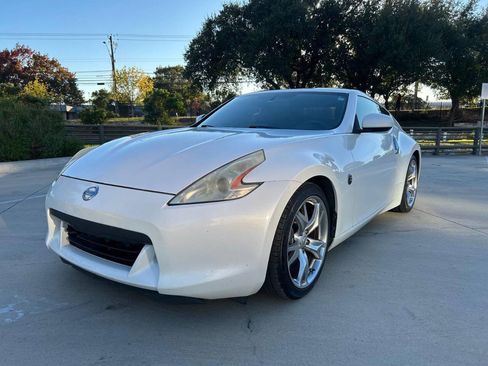 Used 2010 Nissan 370Z Touring w/ Sport Pkg image 1