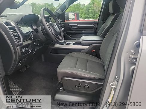 Used 2025 RAM 1500 Big Horn AWD/4WD image 11