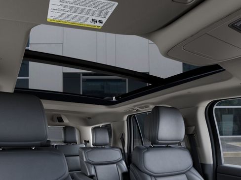 New 2027 Ford Expedition Active RWD image 24