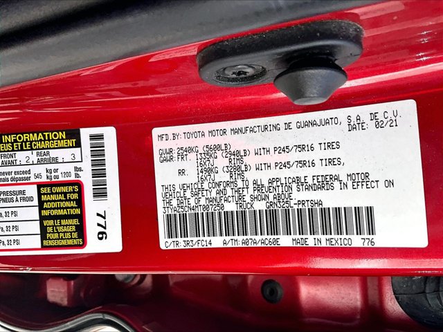 Used 2021 Toyota Tacoma SR5 RWD image 30