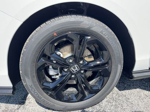 New 2025 Honda Accord SE image 19