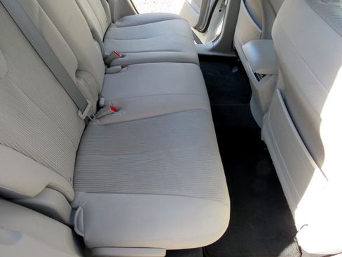 Used 2013 Toyota Venza LE image 25