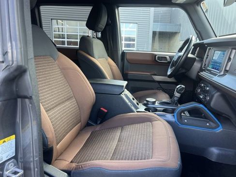 Used 2023 Ford Bronco Outer Banks image 11