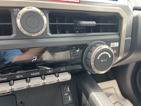 New 2025 Toyota Tacoma TRD Off-Road image 23