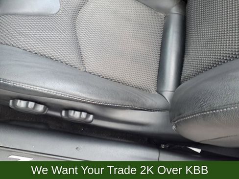 Used 2019 Nissan 370Z Touring Sport image 14