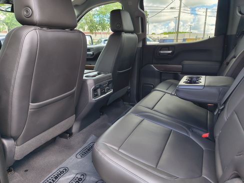Used 2019 GMC Sierra 1500 SLT w/ SLT Premium Plus Package AWD/4WD image 20