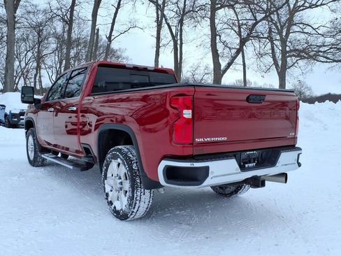 Used 2021 Chevrolet Silverado 2500 LTZ image 8