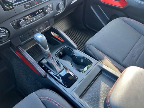 Used 2024 Nissan Frontier PRO-4X w/ Off-Road Protection Package AWD/4WD image 29