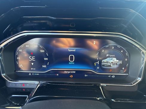 New 2025 Chevrolet Silverado 1500 RST w/ Convenience Package II image 13