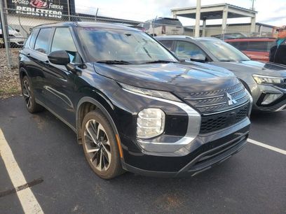 Used 2022 Mitsubishi Outlander ES