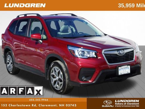 Used 2020 Subaru Forester Premium image 1