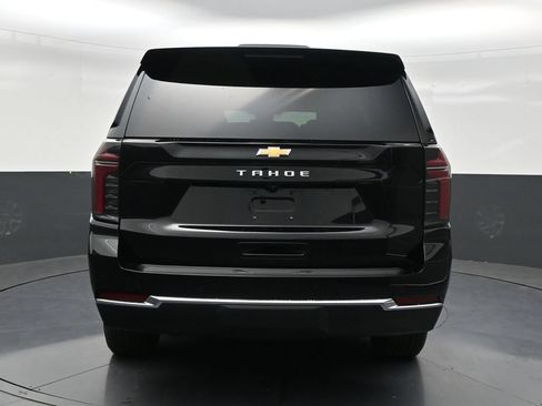 Used 2025 Chevrolet Tahoe LS RWD image 4