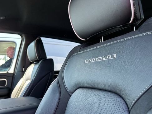 New 2026 RAM 1500 Laramie AWD/4WD image 34