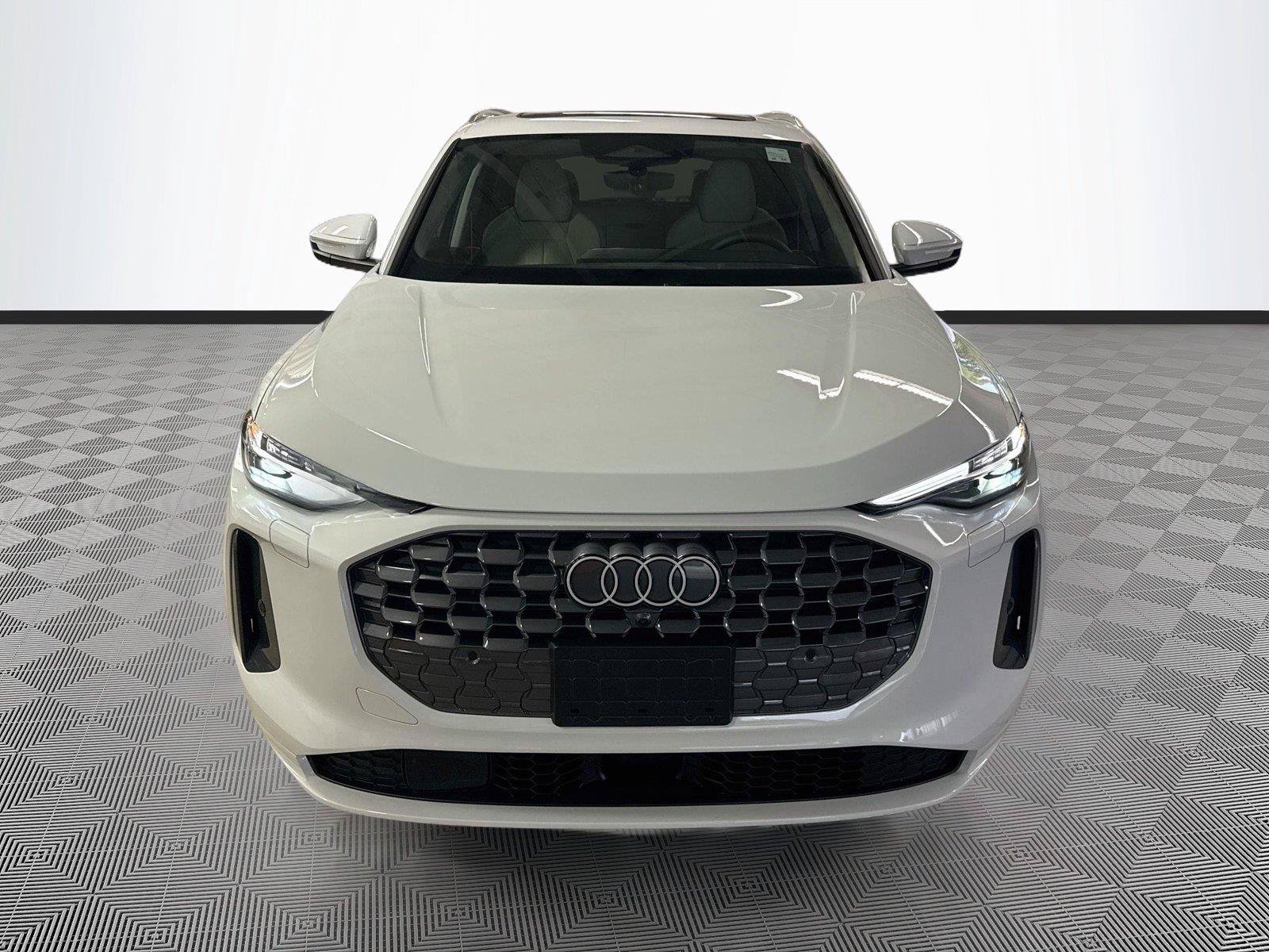 New 2026 Audi Q5 Premium AWD/4WD image 2