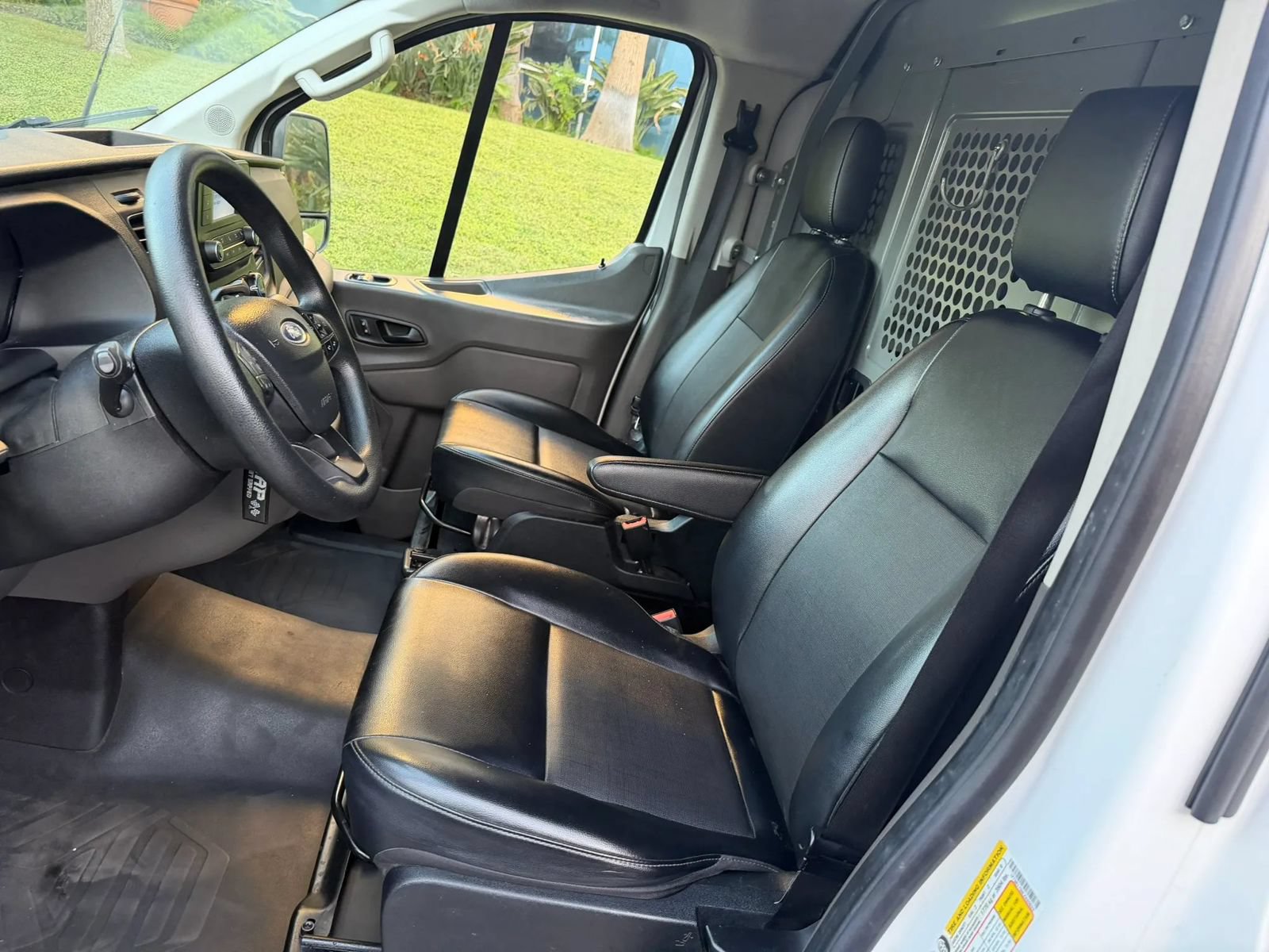 Used 2020 Ford Transit 250 Low Roof RWD image 16