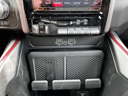 New 2026 RAM 1500 Rebel w/ Rebel Level 1 Equipment Group AWD/4WD image 19