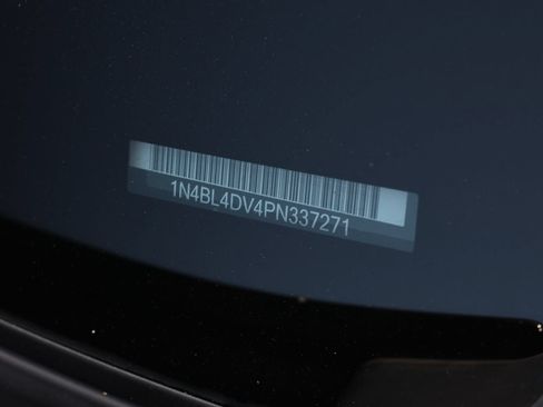 Used 2023 Nissan Altima 2.5 SV FWD image 32