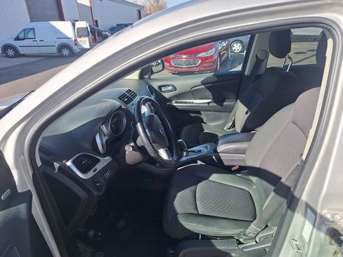 Used 2012 Dodge Journey Crew w/ Trailer Tow Prep Group image 11