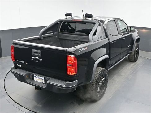 Used 2019 Chevrolet Colorado ZR2 w/ ZR2 Midnight Special Edition image 40