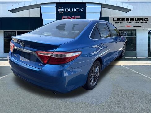 Used 2017 Toyota Camry SE FWD image 7