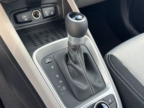 New 2026 Hyundai Venue SEL FWD image 13