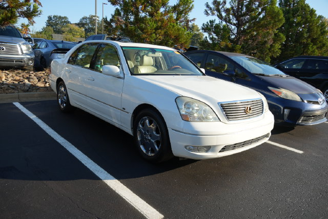 Used 2001 Lexus LS 430 RWD image 1