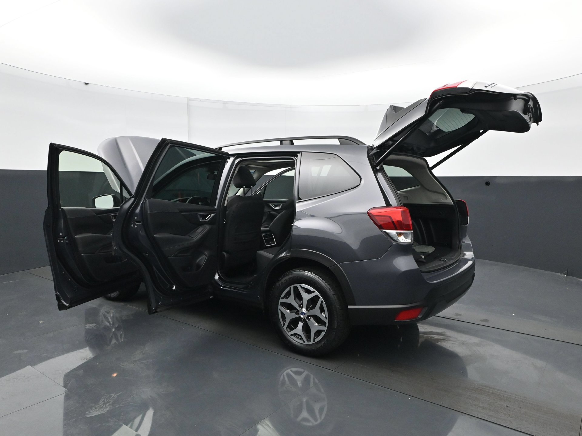 Used 2021 Subaru Forester Premium AWD/4WD image 33