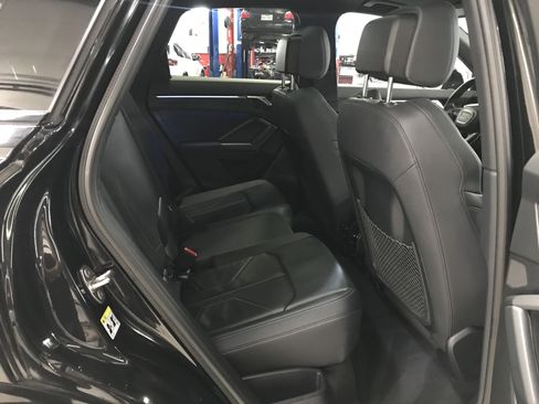 Used 2023 Audi Q3 2.0T Premium Plus w/ Premium Plus Package AWD/4WD image 12