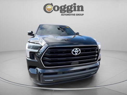 Used 2024 Toyota Sequoia 4WD image 16