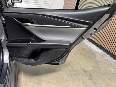 Used 2025 Toyota Camry SE w/ Convenience Package FWD image 65