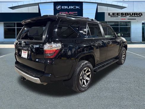 Used 2024 Toyota 4Runner TRD Off-Road Premium image 7