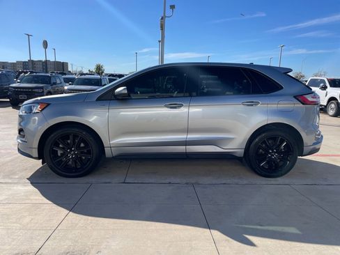 Used 2022 Ford Edge ST-Line image 2