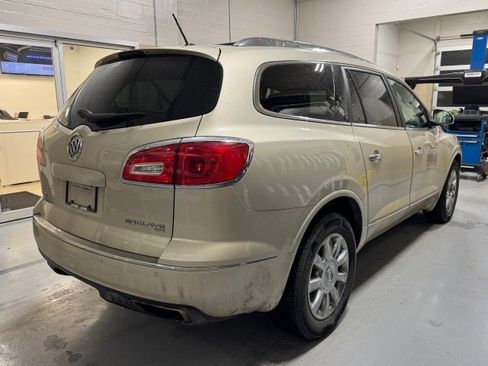 Used 2013 Buick Enclave Leather image 8