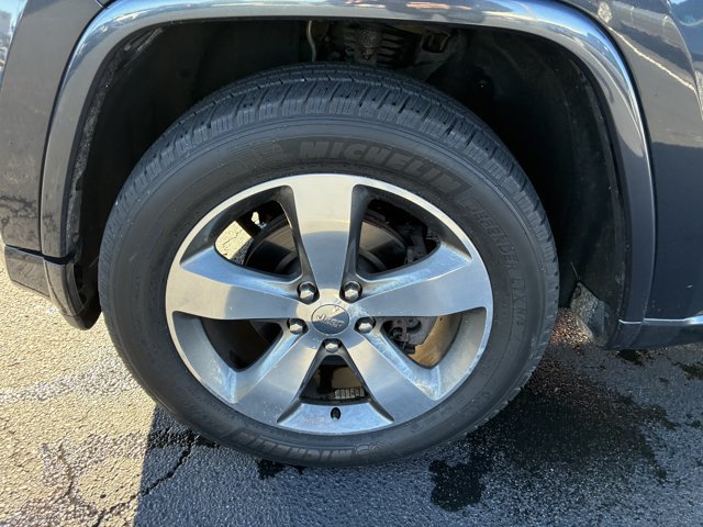 Used 2014 Jeep Grand Cherokee Overland AWD/4WD image 9