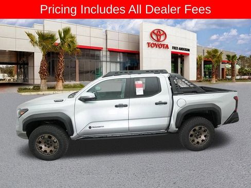 New 2025 Toyota Tacoma 4x4 Double Cab Hybrid image 4