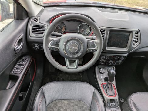 Used 2021 Jeep Compass Trailhawk image 15