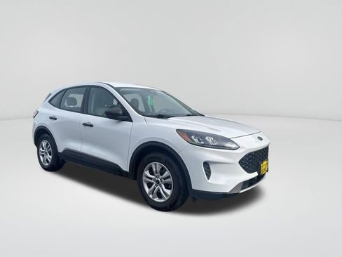 Used 2020 Ford Escape S image 8