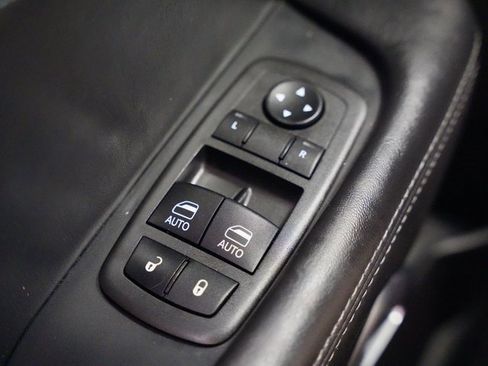 Used 2021 Dodge Challenger R/T Scat Pack image 25