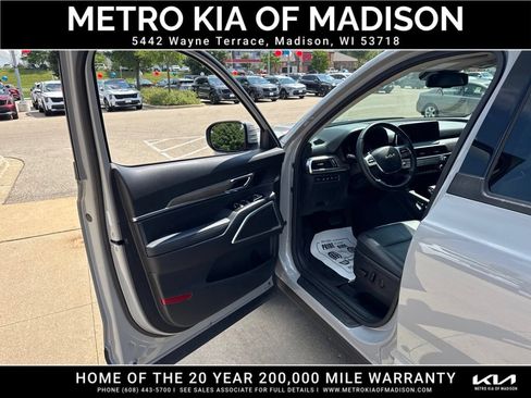 Used 2022 Kia Telluride EX w/ EX Premium Package AWD/4WD image 11