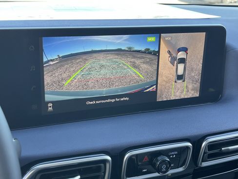 New 2026 Nissan Sentra SL w/ Floor Mat Package image 28