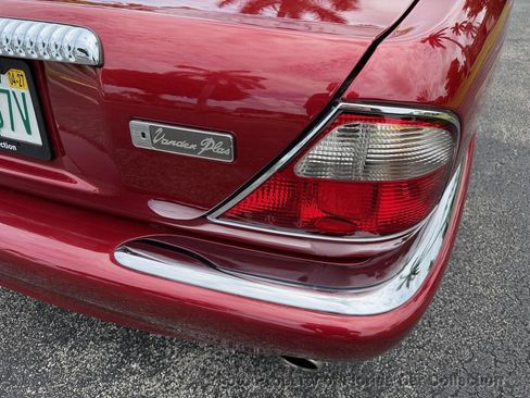 Used 1999 Jaguar XJ8 L RWD image 34