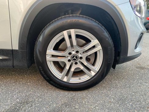 Used 2020 Mercedes-Benz GLB 250 4MATIC image 33