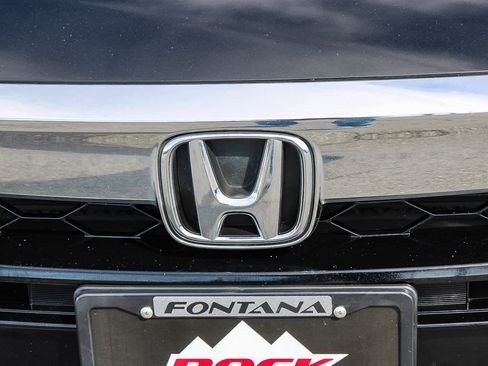 Used 2020 Honda Accord Hybrid image 11