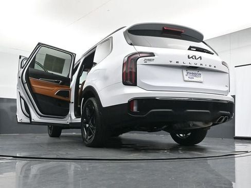 Used 2025 Kia Telluride EX X-Line AWD/4WD image 39