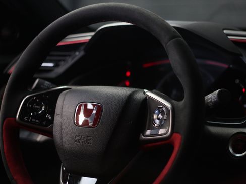 Used 2020 Honda Civic Type R image 68