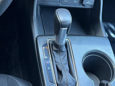 Used 2025 Honda Civic Sport image 23
