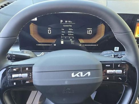 New 2026 Kia Sorento S w/ S Panoramic Sunroof Package image 18