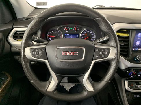 Used 2023 GMC Acadia SLE w/ Elevation Edition image 18