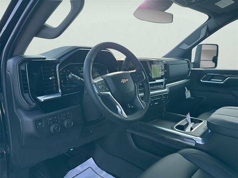 New 2026 Chevrolet Silverado 3500 LTZ w/ LTZ Plus Package image 18